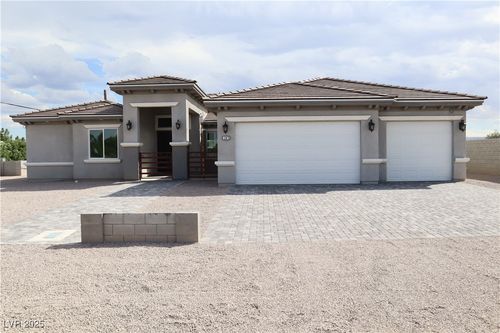 197 E Shelbourne Ave, Las Vegas, NV, 89123-2150 | Card Image