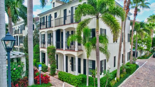 134 Madison Ln, Delray Beach, FL, 33444-3718 | Card Image