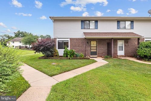 b-9015 Sandalwood Dr, Manassas, VA, 20110-5751 | Card Image