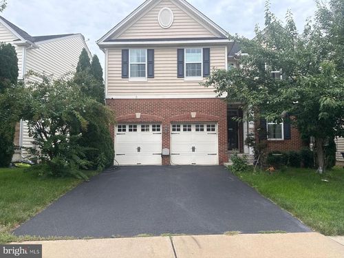 8707 Raleigh Mews, Gainesville, VA, 20155-5908 | Card Image
