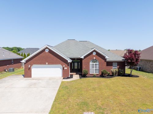 2622 Buckingham Gate Sw, Decatur, AL, 35603-4483 | Card Image