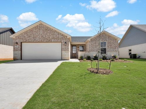 612 Jameson St, Springtown, TX, 76082-2437 | Card Image