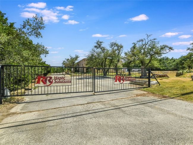 4004 E Highway 290, Home with 0 bedrooms, 0 bathrooms and 75 parking in Dripping Springs TX | Image 20