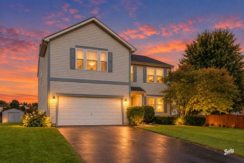 219 Meadowvale Lane, Poplar Grove, IL, 61065 | Card Image