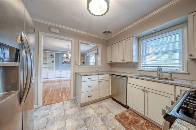 APT-17 - 6833 Meade St, Condo with 2 bedrooms, 1 bathrooms and 1 parking in Pittsburgh PA | Image 8