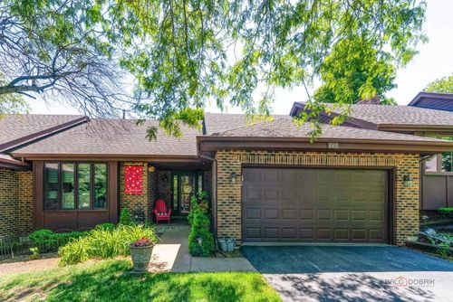 845 Brian Ct, Gurnee, IL, 60031-3155 | Card Image