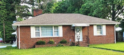 2501 Greenwood Dr, Portsmouth, VA, 23702-1714 | Card Image
