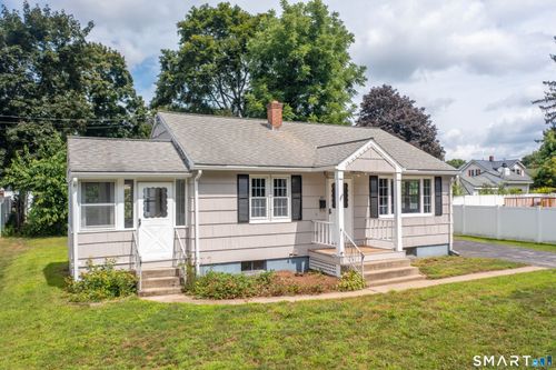 45 S Prospect St, Putnam, CT, 06260-1417 | Card Image