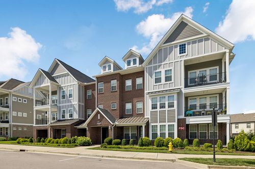 305-2000 Shadow Green Dr, Franklin, TN, 37064-4183 | Card Image