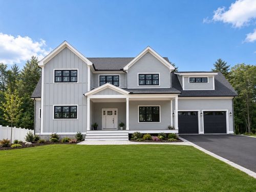 14 Indian Farm Rd, Hudson, MA, 01749-3286 | Card Image