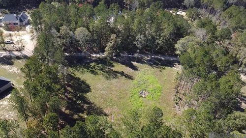 137 Burkett Ln, Denham Springs, LA, 70706-3261 | Card Image