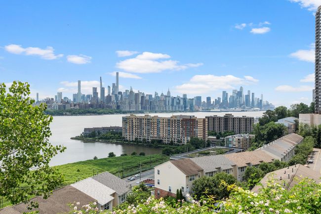 APT-2F - 8400 Boulevard E, Home with 1 bedrooms, 1 bathrooms and null parking in North Bergen NJ | Image 18