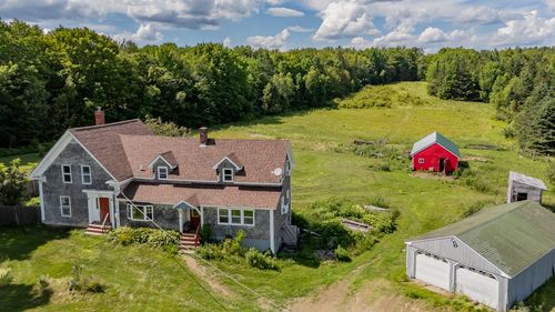 380 Charleston Road, Dexter, ME, 04930 | Card Image