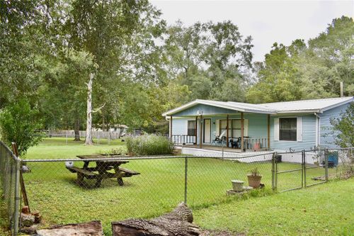 935 County Road 780, Buna, TX, 77612-4246 | Card Image