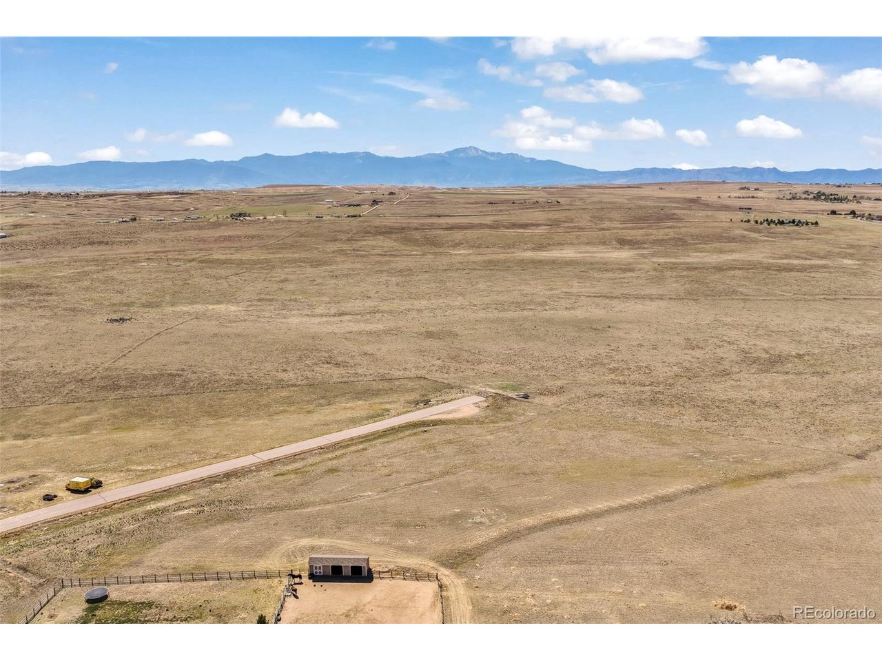 Land in Peyton