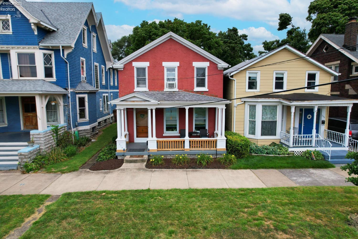 Washington St, Sandusky, OH 44870