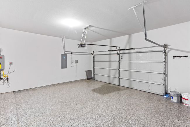 Epoxy Floor garage | Image 27