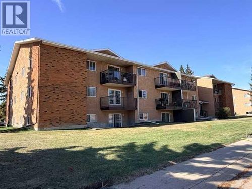 306-27 Bennett St, Red Deer, AB, T4R1V3 | Card Image
