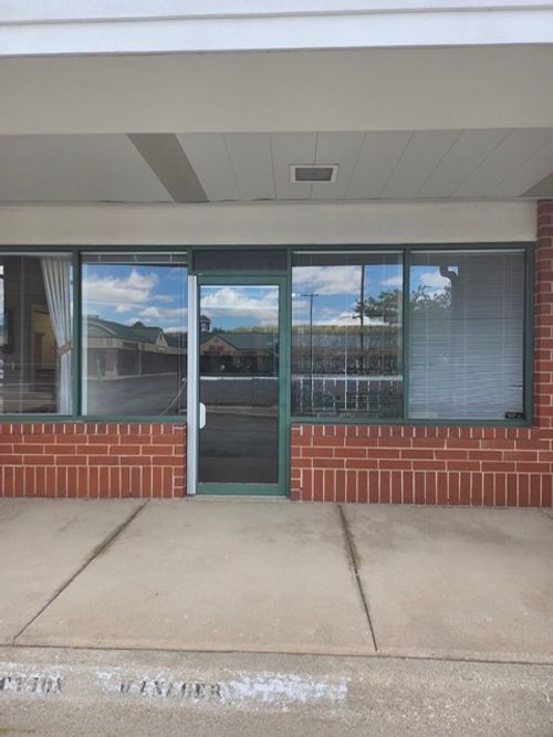 e-1550 Maple Ave, Lisle, IL, 60532-2360 | Card Image