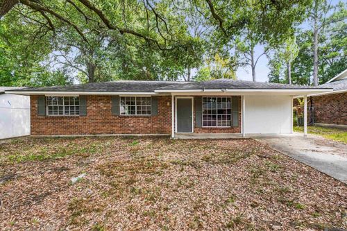 7349 Meadow Park Ave, Baton Rouge, LA, 70810-2044 | Card Image