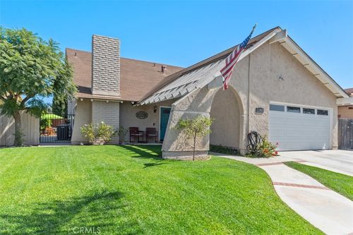 11608 Onyx St, Cypress, CA, 90630-5613 | Card Image