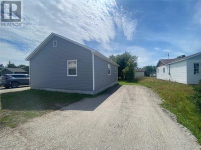 1 Crescent St, House other with 3 bedrooms, 1 bathrooms and null parking in Stephenville NL | Image 3