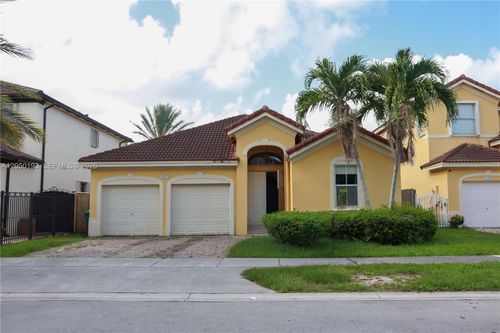 16474 Sw 84th St, Miami, FL, 33193-5735 | Card Image