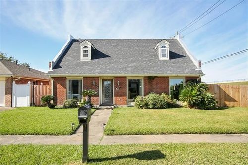 8040 Sandpiper Dr, New Orleans, LA, 70128-1424 | Card Image