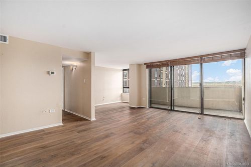 apt-20n-1020 15th St, Denver, CO, 80202-2309 | Card Image