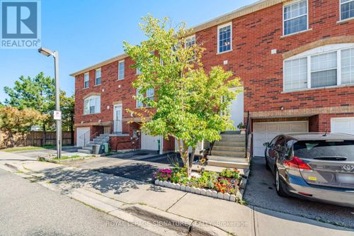 57-6880 Meadowvale Town Centre Circle, Mississauga (Meadowvale), ON, L5N7T4 | Card Image