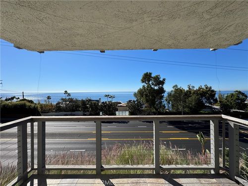 apt-3-222 Arch St, Laguna Beach, CA, 92651-3958 | Card Image