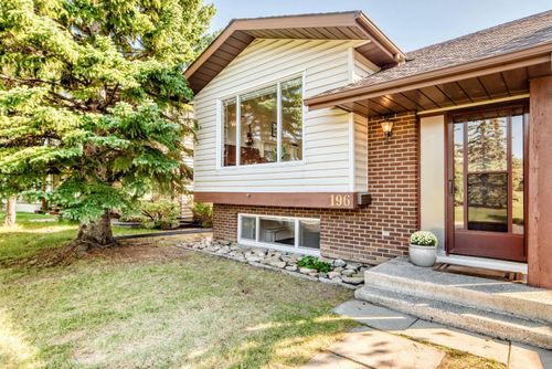196 Edgedale Way Nw, Calgary, AB, T3A2P9 | Card Image