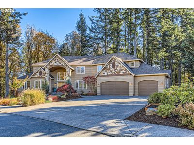 13516 Nw Glendoveer Dr, House other with 6 bedrooms, 5 bathrooms and 3 parking in Portland OR | Image 2