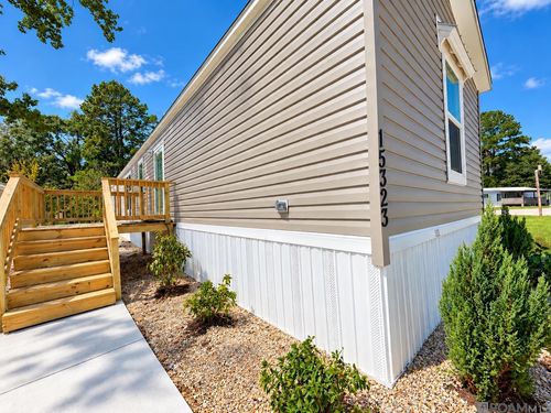 15323 E Beaver Dr, Pride, LA, 70770-9626 | Card Image