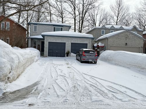 25 Mcveigh Dr, Barrie, ON, L4N7E2 | Card Image