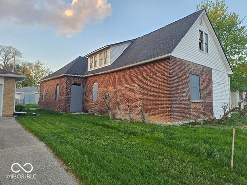 714 W Monroe St, Alexandria, IN, 46001-1545 | Card Image