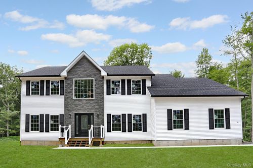 24 Forest Hills Lane, Mount Hope, NY, 10963 | Card Image