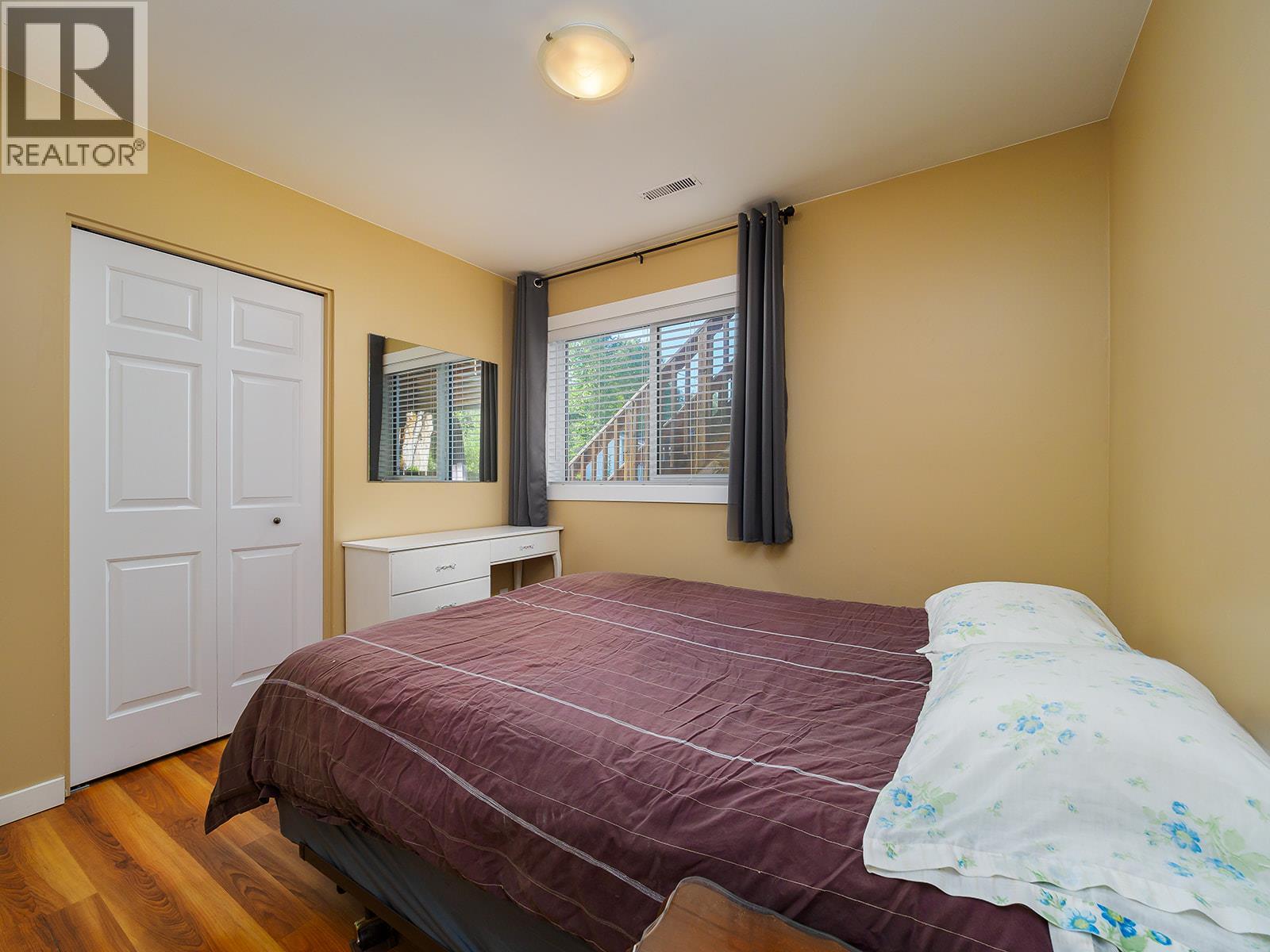 Residential in Golden 4