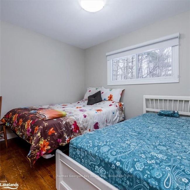 43 Pinecone Ave, House other with 3 bedrooms, 1 bathrooms and 1 parking in Tiny ON | Image 15