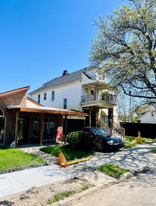8308 Bryden St, Detroit, MI, 48204-3309 | Card Image