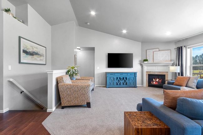 635 Pebblestone Circle, House other with 4 bedrooms, 4 bathrooms and null parking in HOBART WI | Image 8