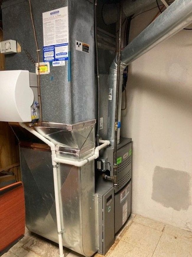 Furnace installed in 2019 | Image 24
