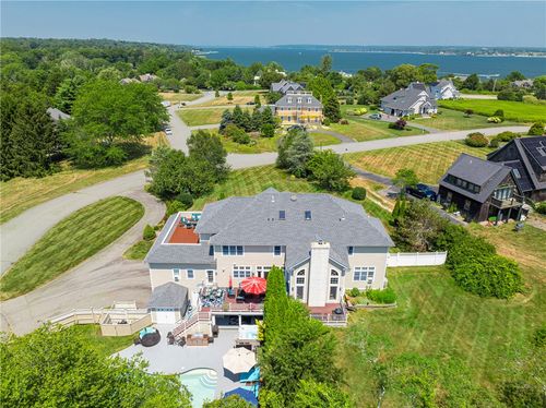 180 Cottontail Dr, Portsmouth, RI, 02871-5155 | Card Image