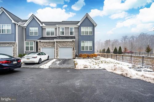 509 Juneberry Ct, CHESTER SPRINGS, PA, 19425-3920 | Card Image