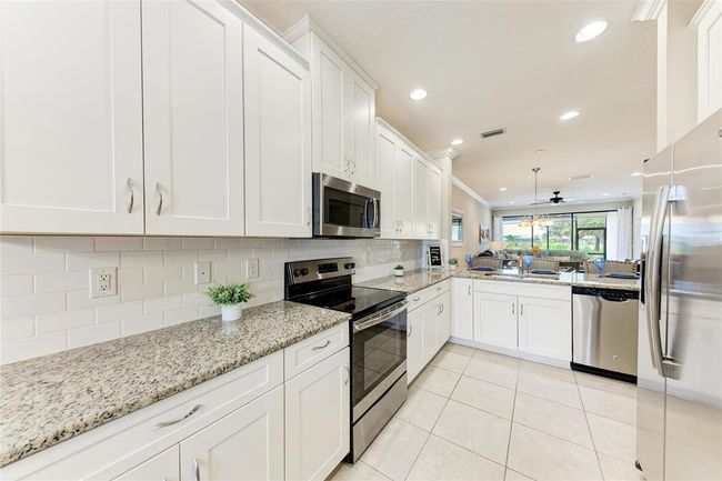 UNIT-102 - 13711 Messina Loop, Condo with 2 bedrooms, 2 bathrooms and null parking in Bradenton FL | Image 15