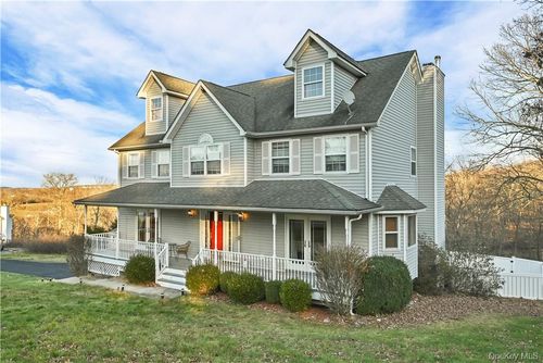 24 Mount Ridge Ct, Monroe, NY, 10950-1161 | Card Image