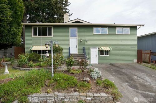 11850 Occidental Ave S, Seattle, WA, 98168-2022 | Card Image
