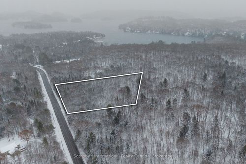 0-S2 Ravenscliffe Rd, Huntsville, ON, P1H2J2 | Card Image