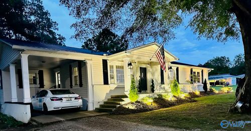 2010 Youngs Chapel Rd, Piedmont, AL, 36272-8423 | Card Image