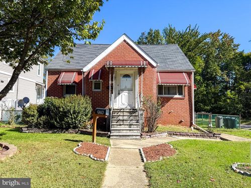 111 S Stuart St, ESSEX, MD, 21221-4921 | Card Image